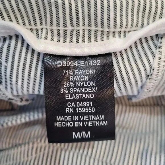 Hilary Radley Women's Black/White Stripe Rayon/Spandex Bermuda Shorts - Picture 9 of 14